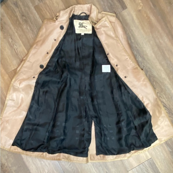 Burberry Pony Hair & Leather Trench Coat – Made in Italy, Size 6 - Picture 6 of 6